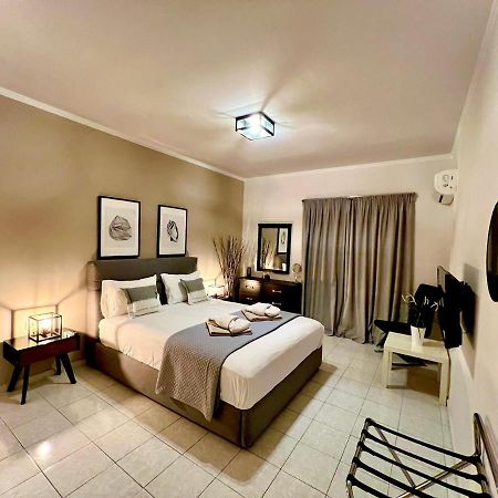 Ven Luxury Apartment 자킨토스 타운 외부 사진